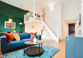 Spacious West Hampstead Apartment with mezzanine bedroom by Concept Apartments